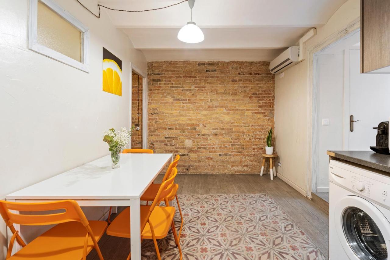 Flateli Poble Sec Apartment Barcelona Exterior photo